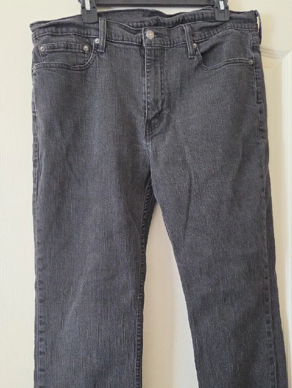 Levi's Men's Dark Gray Straight Jeans with Red Tab